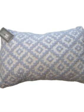 Anthology Tamara 18x12 Decorative Pillow White Blue Tufted Geometric Pattern